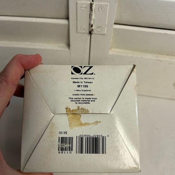 Vintage 1990's MARY ENGELBREIT unused Christmas mug in original box Merrily Sled - Picture 10 of 12